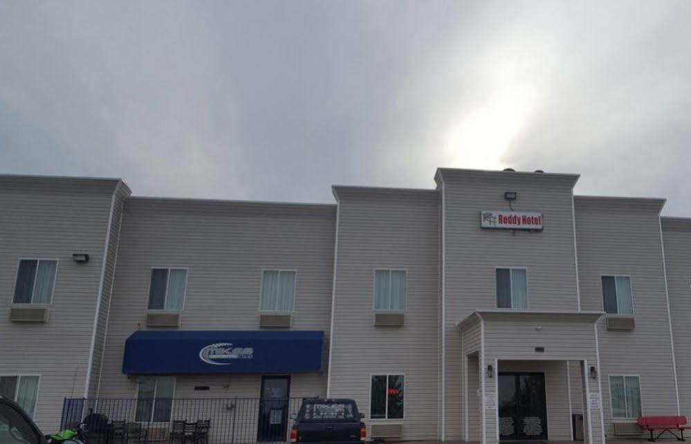 Reddy Hotel Plainview Eksteriør bilde